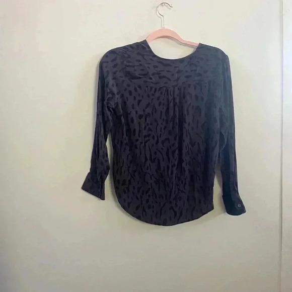Rails Hillary ash cheetah wrap blouse XS - Picture 5 of 5